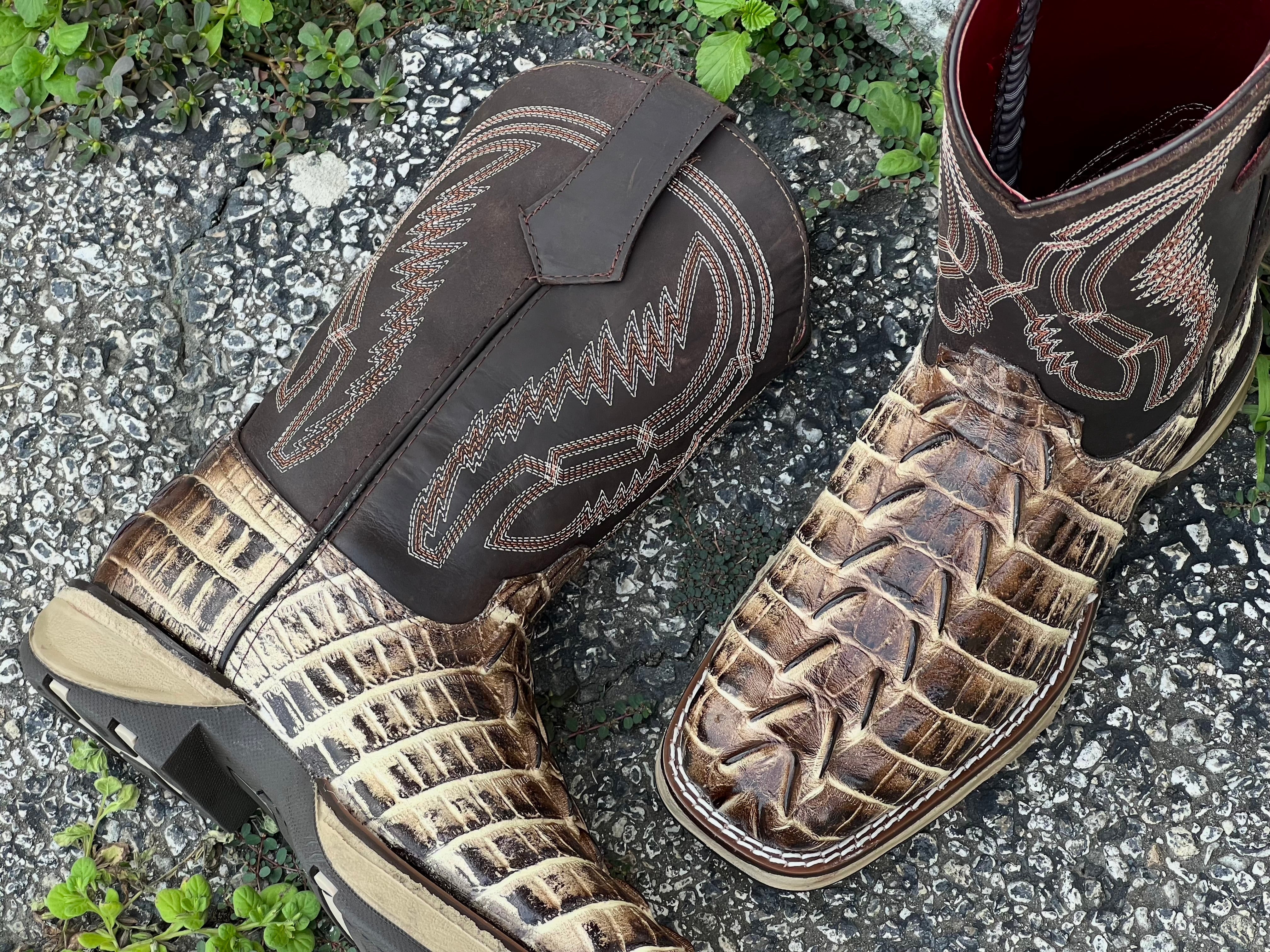 09E1810A-1F3F-40F1-8A1E-