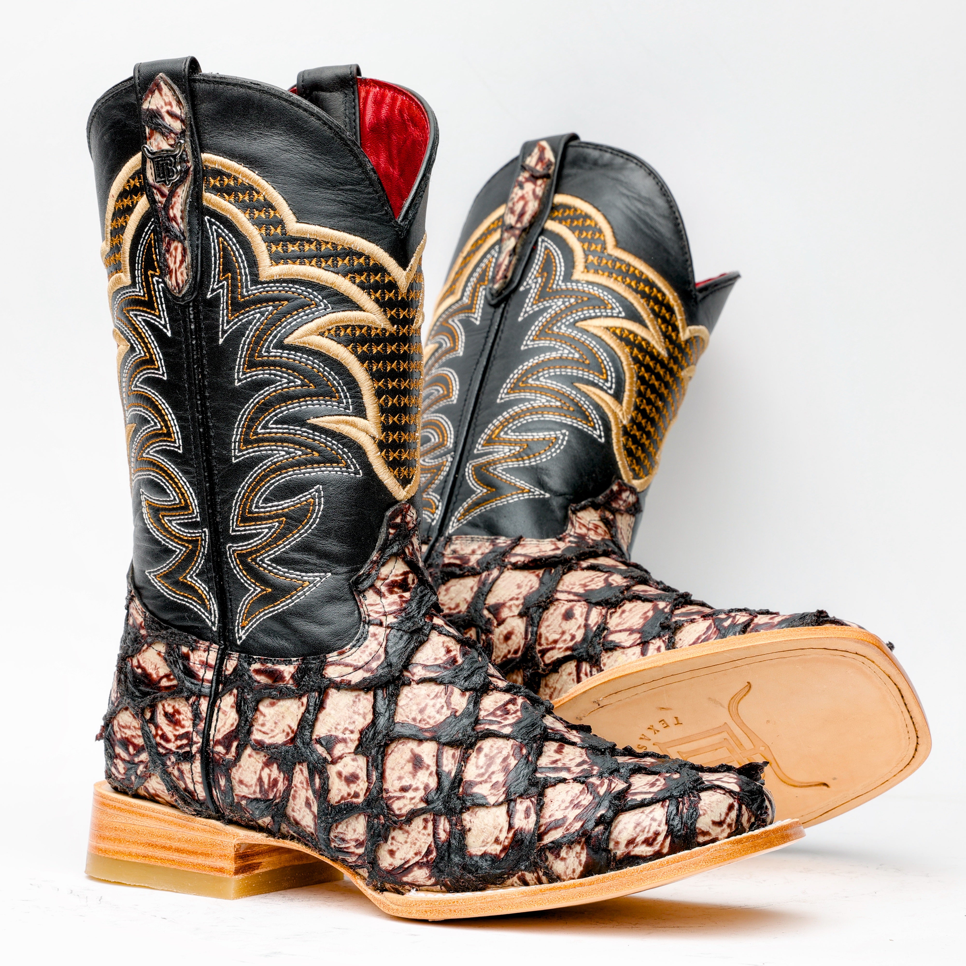 Orix Jumbo Pirarucu Leather Boots - Square Toe – Texas Boot Ranch