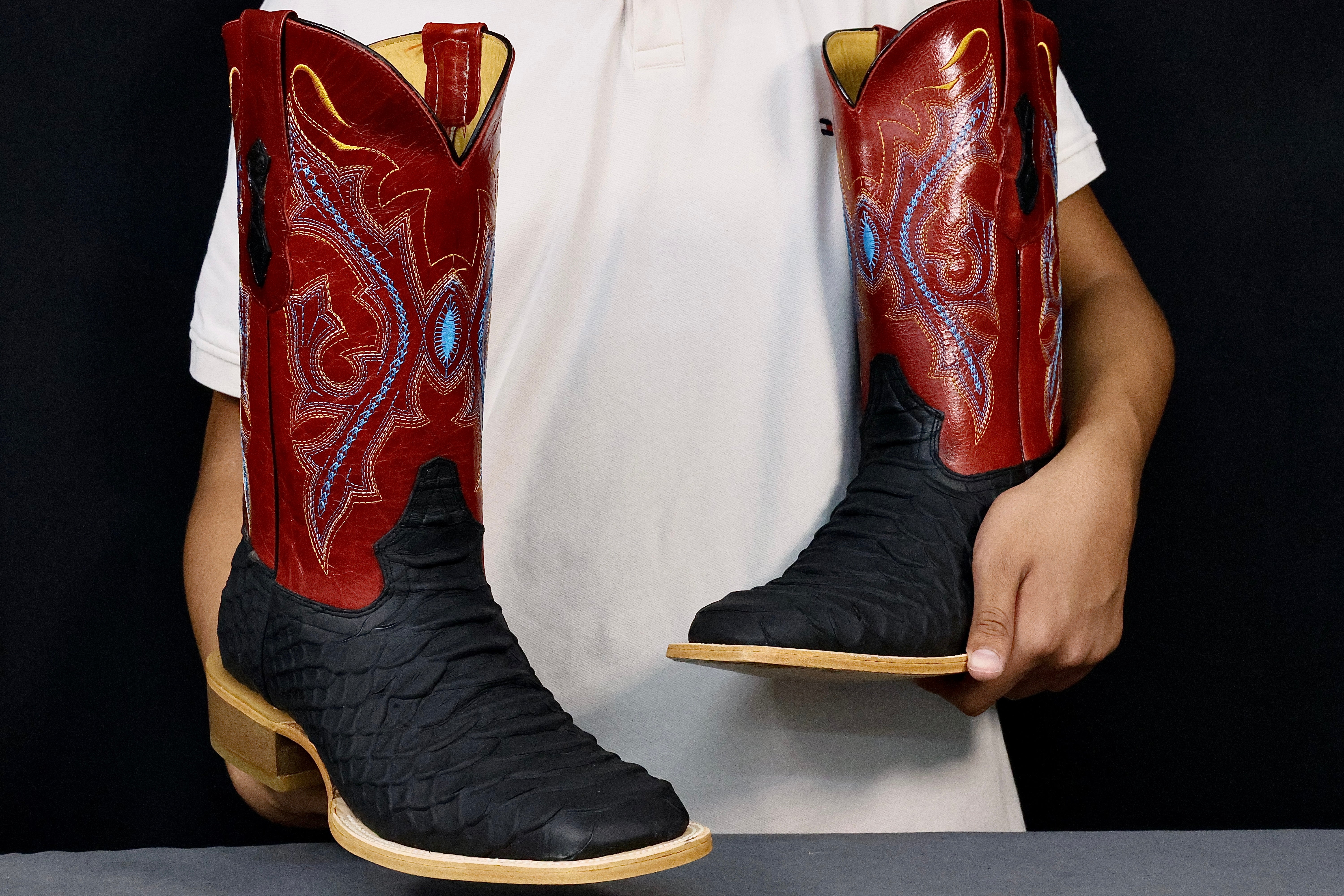 anaconda booties
