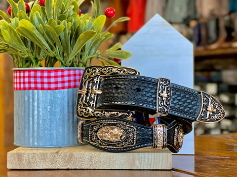 Men’s Black Leather Belt With Praying Cowboy Concho