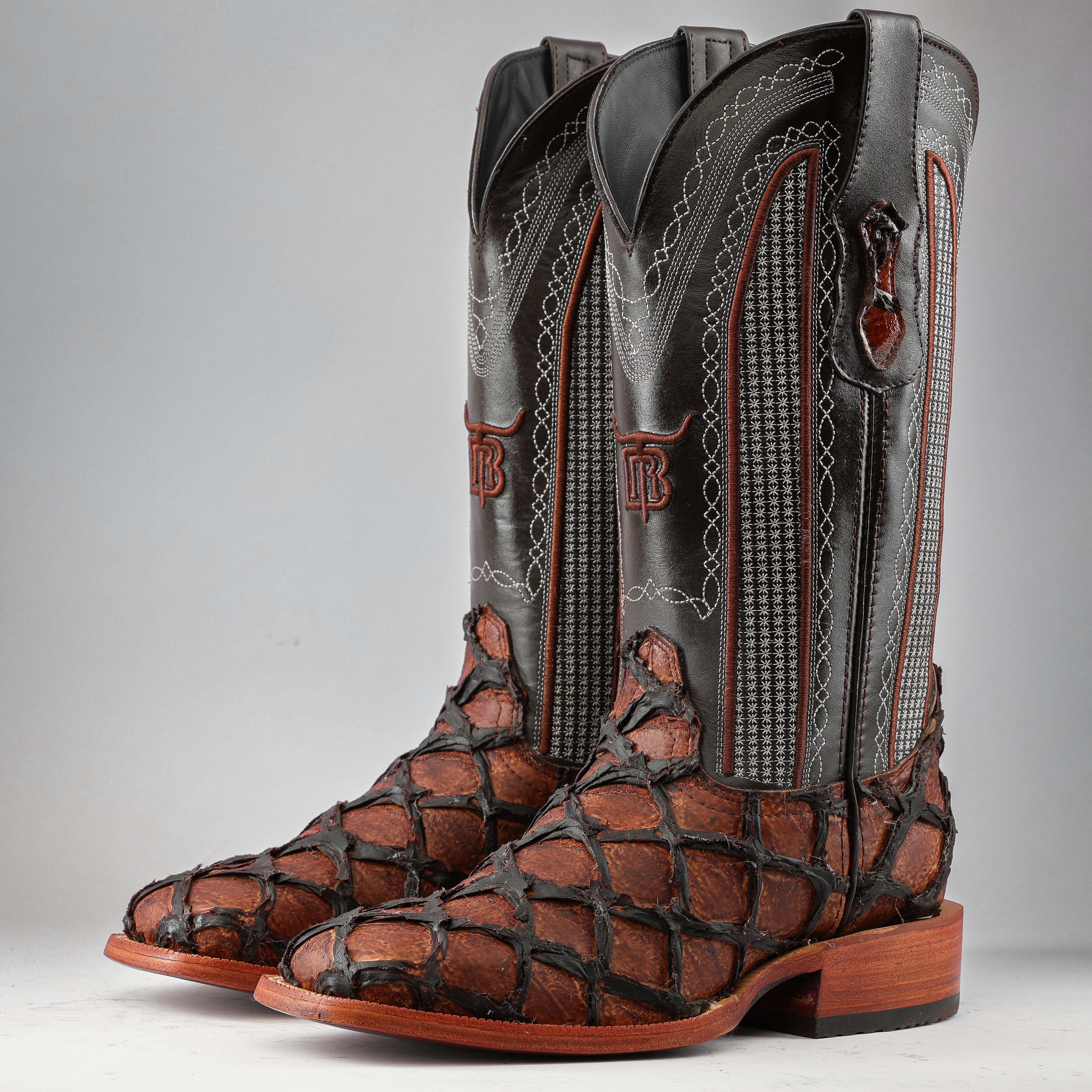 room for air ダービーシューズ　ラムスキンレザー　サイズ42 Cognac Jumbo Pirarucu Leather Boots - Square Toe – Texas Boot Ranch
