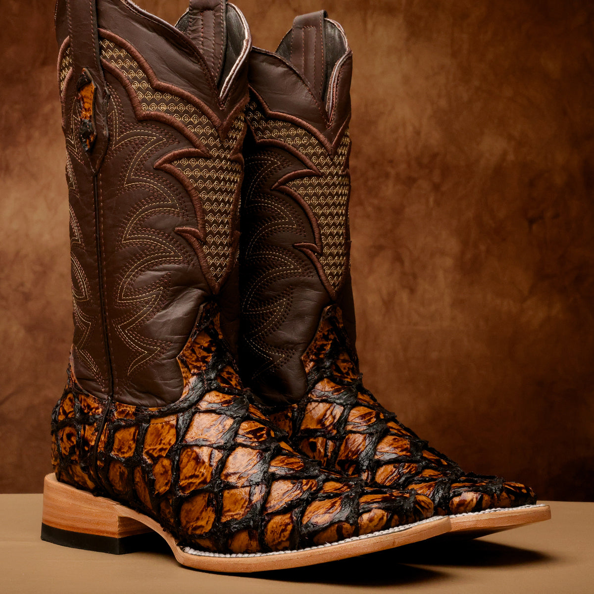 Honey Cognac Jumbo Pirarucu Leather Boots - Square Toe – Texas Boot Ranch