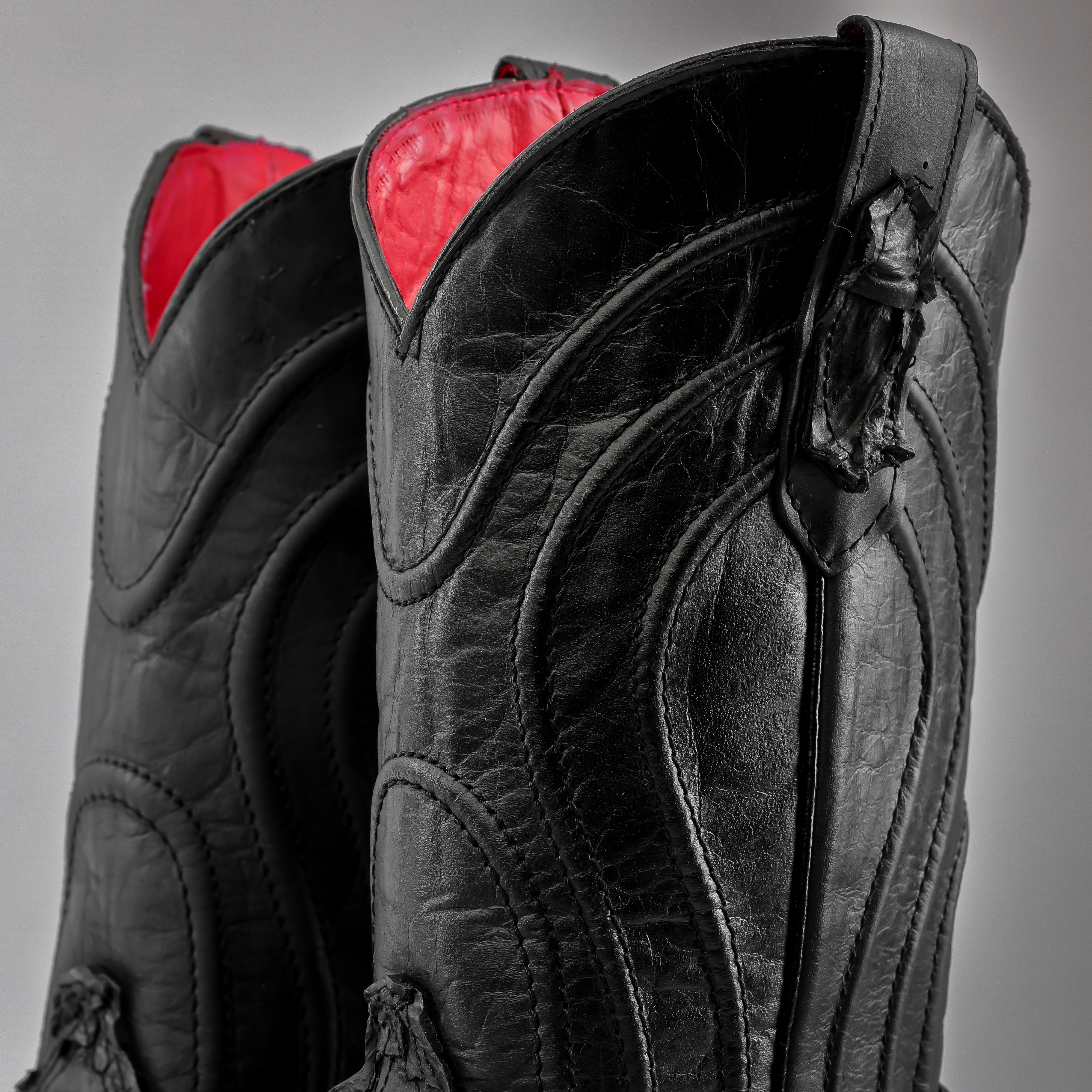 Matte Black Jumbo Pirarucu Leather Boots - Square Toe (TCY