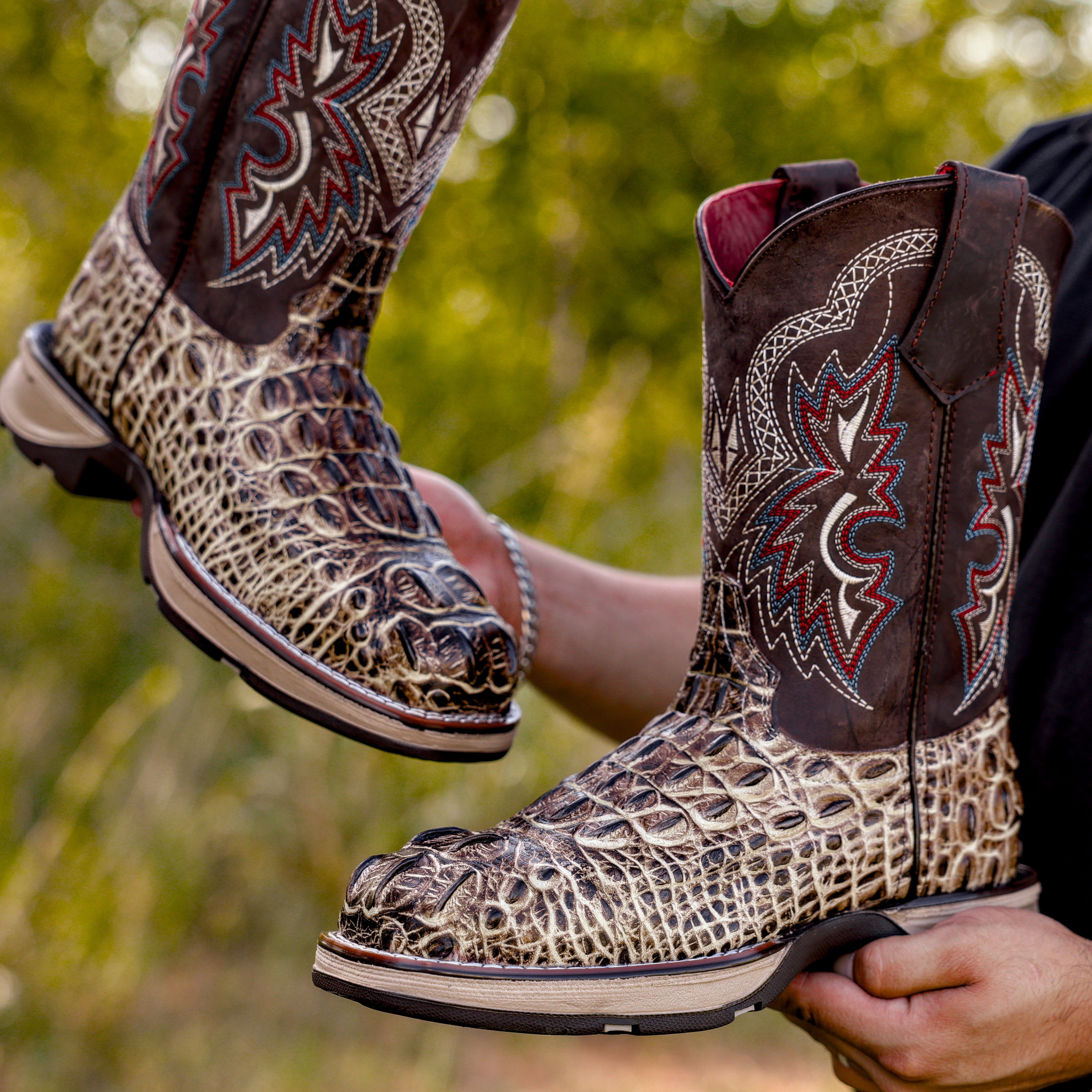 オーデ コロン（チャーリィ コロン） Desert Orix Caiman Neck Leather Boots With 3D Lightweight Sole