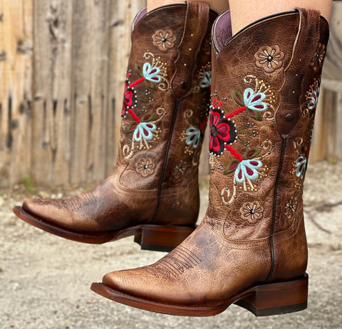 Women’s Rustic Caramel Leather Boots With Flower Embroidery Shaft