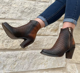Women’s Artesanal Ombré Leather Ankle Booties