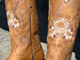 Women’s Tan Leather Boots With Embroidery Shaft