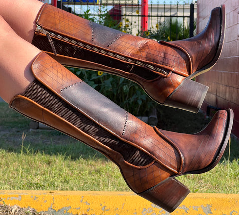 Women’s Ombré Artesanal Leather Boots